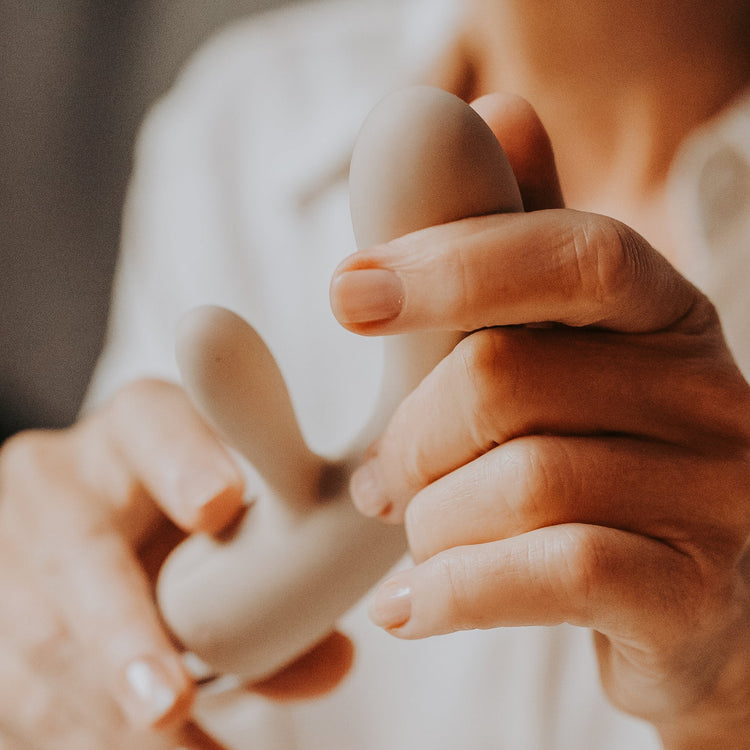FEMALE SEX TOYS